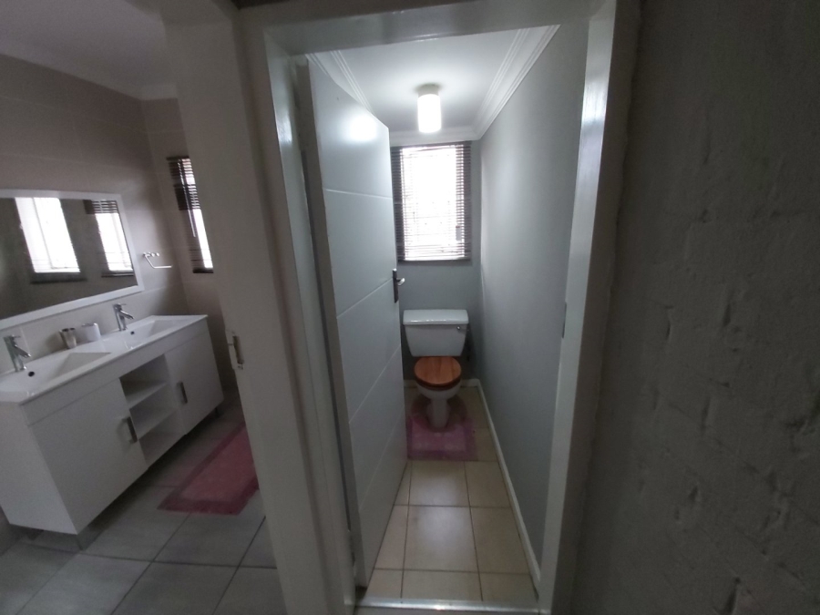 4 Bedroom Property for Sale in Belgravia Northern Cape